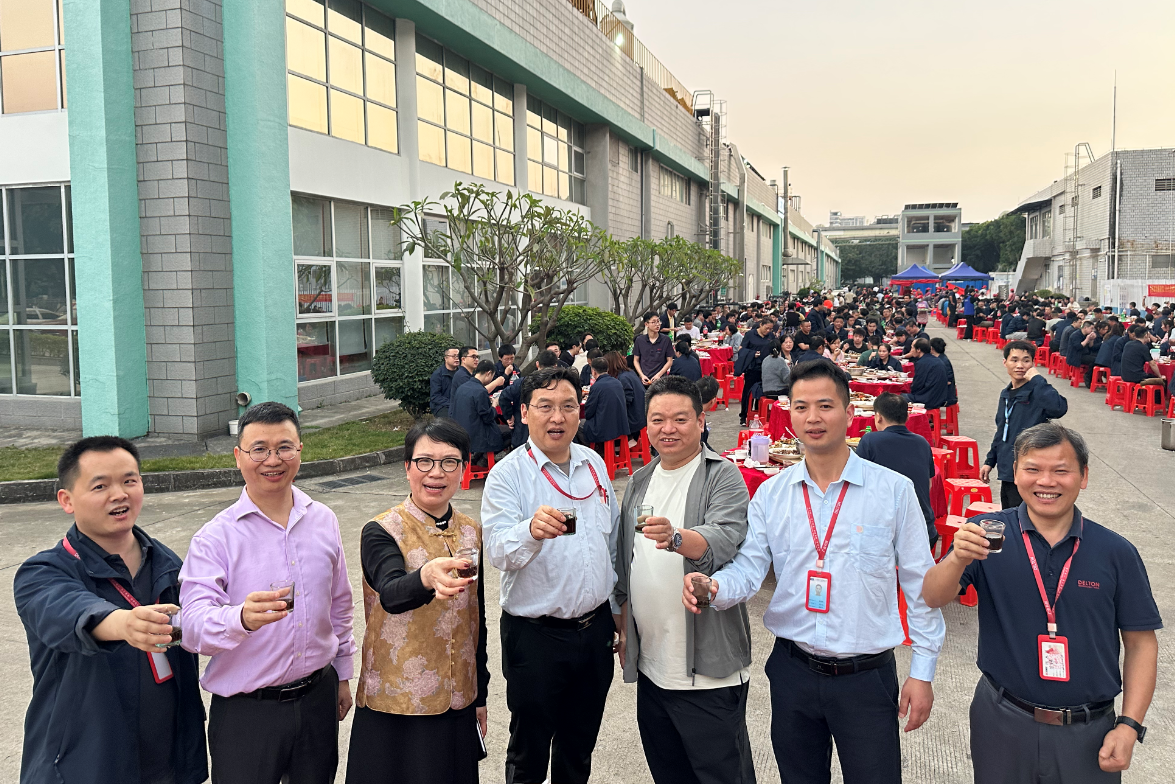 在mksport体育,我们这样过个暖心年!